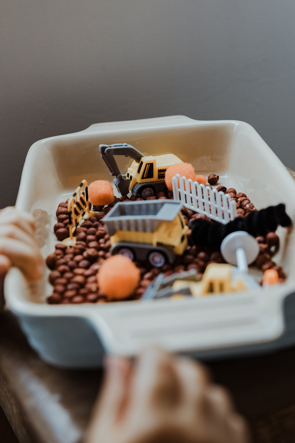 Diggers Sensory Kit